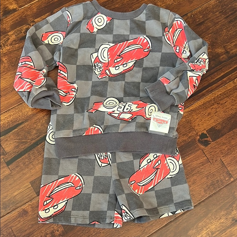 Gray and Red Cars set